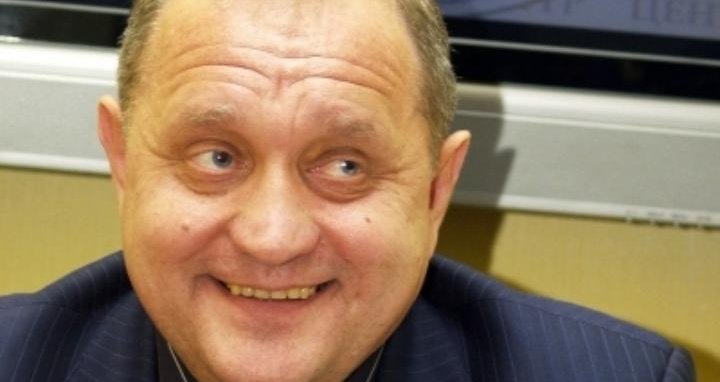 Фото: Могильов їздить на Lexus та живе на зарплату - ЗМІ