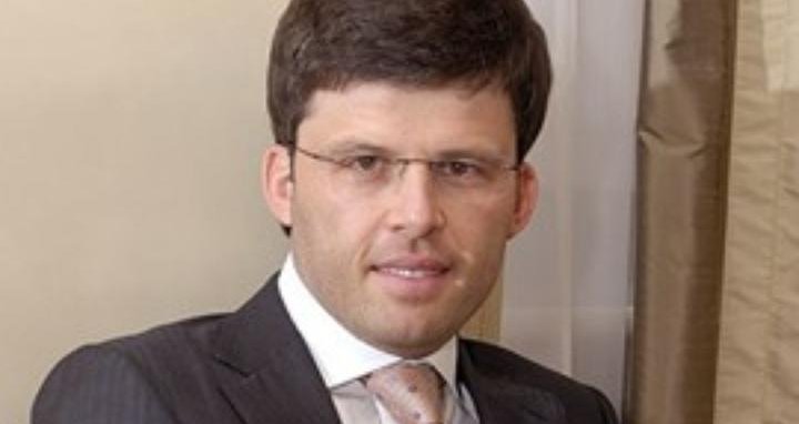 Фото: Регіонала Веревського позбавили мандату за сумісництво