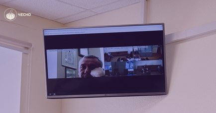 У Печерському райсуді відбулося чергове засідання у справі про кнопкодавство нардепа Поляка