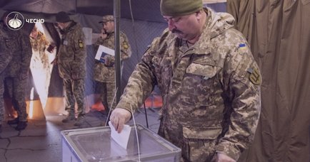 Повоєнні вибори: чи голосуватимуть військовослужбовці на території частин?